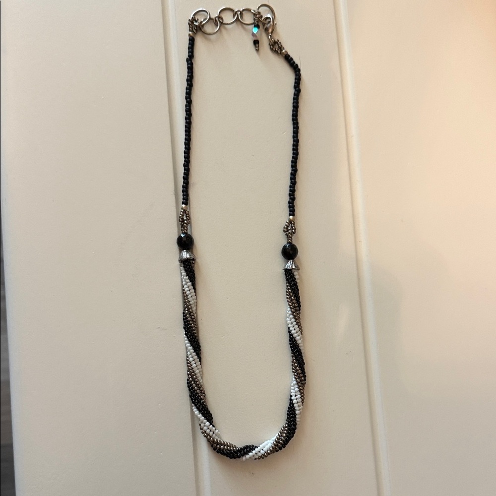 Elegant Black and White Beaded Necklace